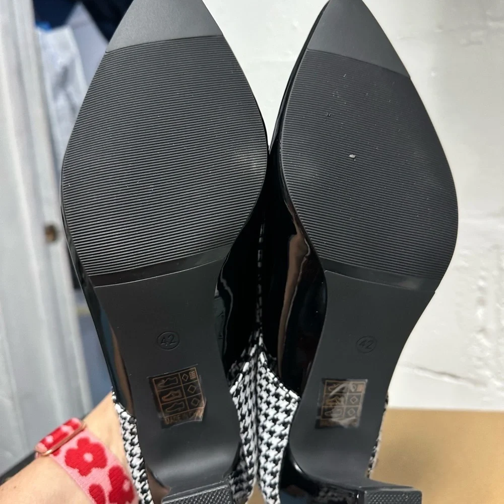 houndstooth Witchy Oxford Heels – Size 42